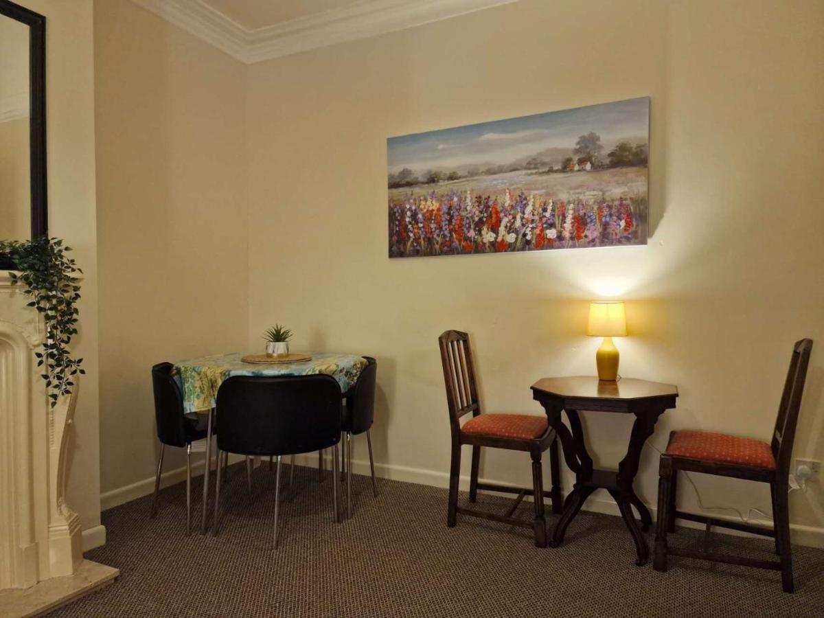 4 Bed Rooms 5 Double Beds Holidays House Near Train Station Plymouth Ngoại thất bức ảnh